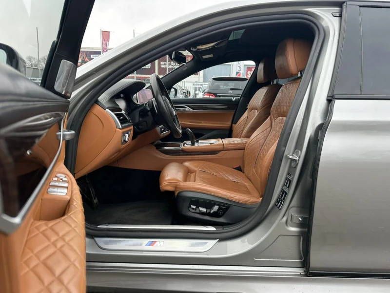 BMW 750, снимка 8 - Автомобили и джипове - 53563983