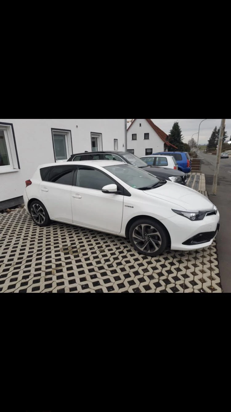 Toyota Auris 1.8 hibrid - [1] 