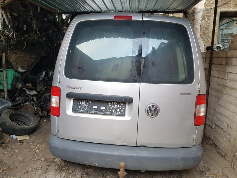 VW Caddy 2.0 ecofuel , снимка 8 - Автомобили и джипове - 47035727