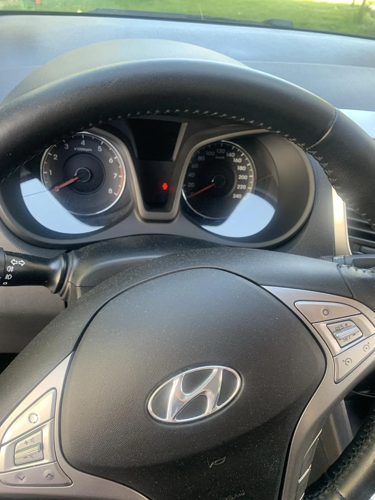 Hyundai Ix20 1, 6 Benzin 6 Speed Automat Navigacii Kamera  - изображение 9