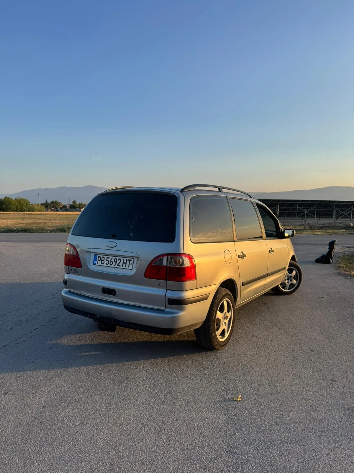 Ford Galaxy  - изображение 4