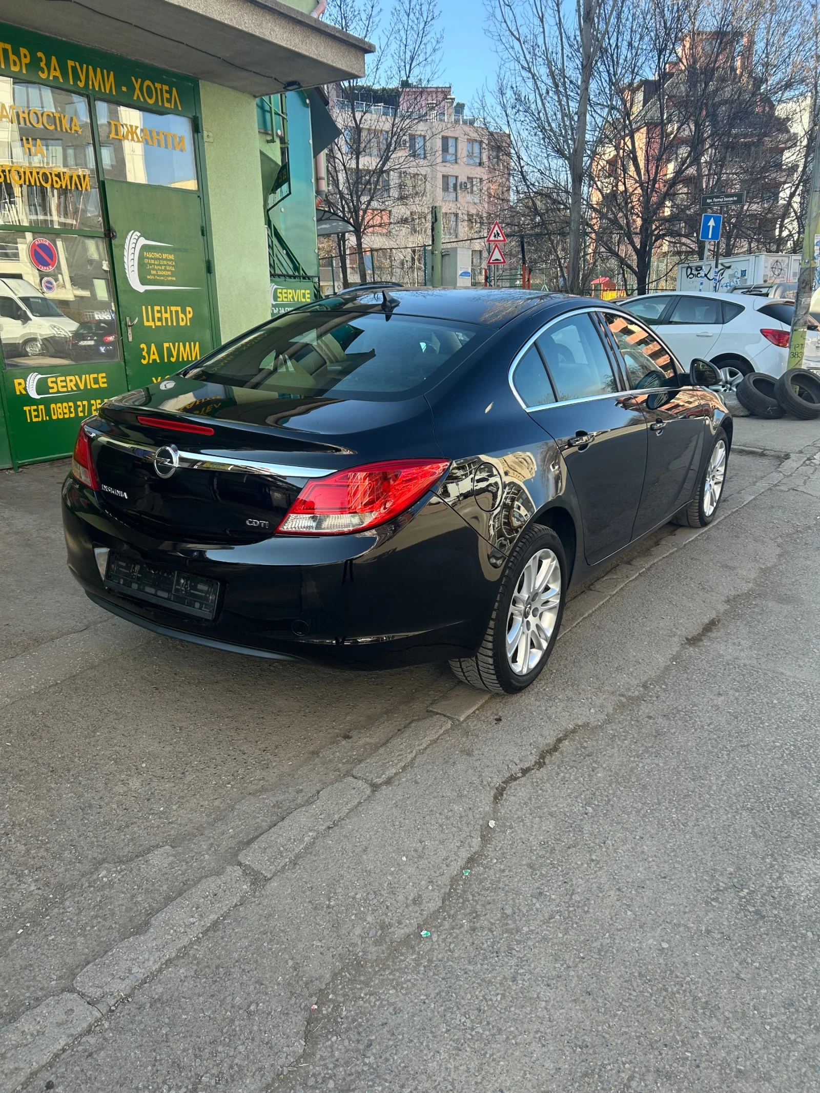 Opel Insignia 2.0 JTD - Автомат - изображение 8