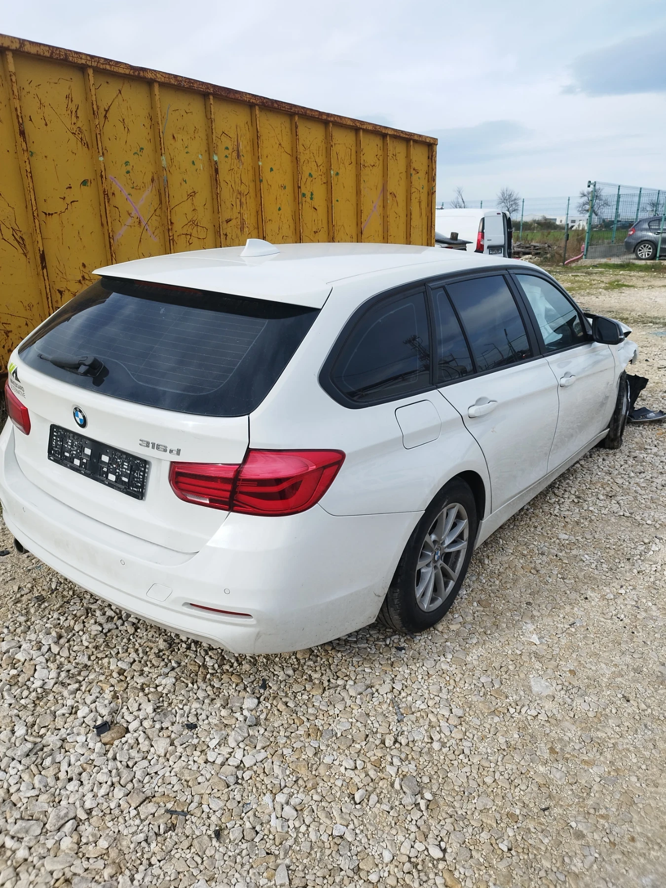 BMW 316  - изображение 3