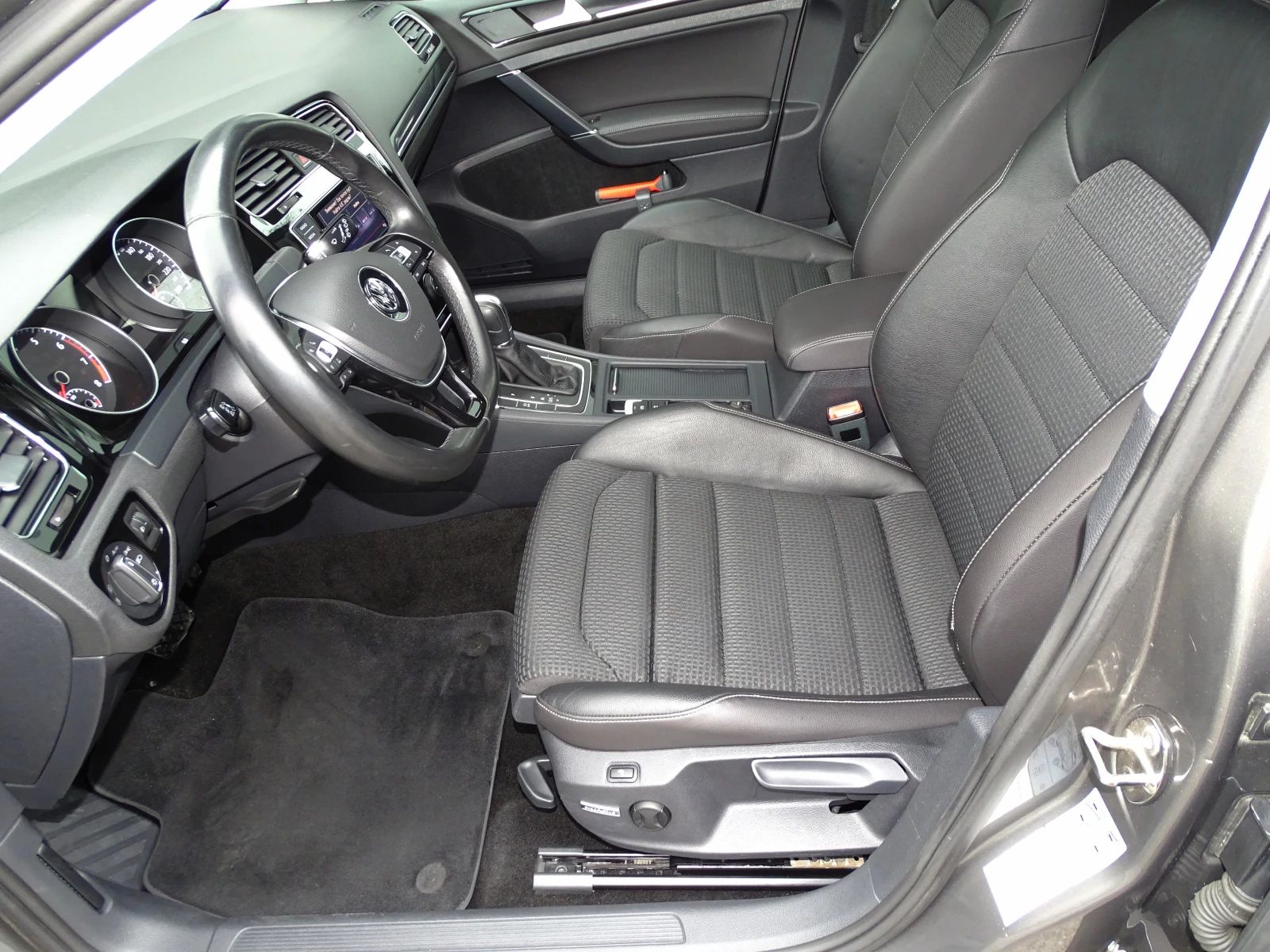 VW Golf * _1.4TSI_DSG_* 140 ����_*  | Mobile.bg � ����������� 9