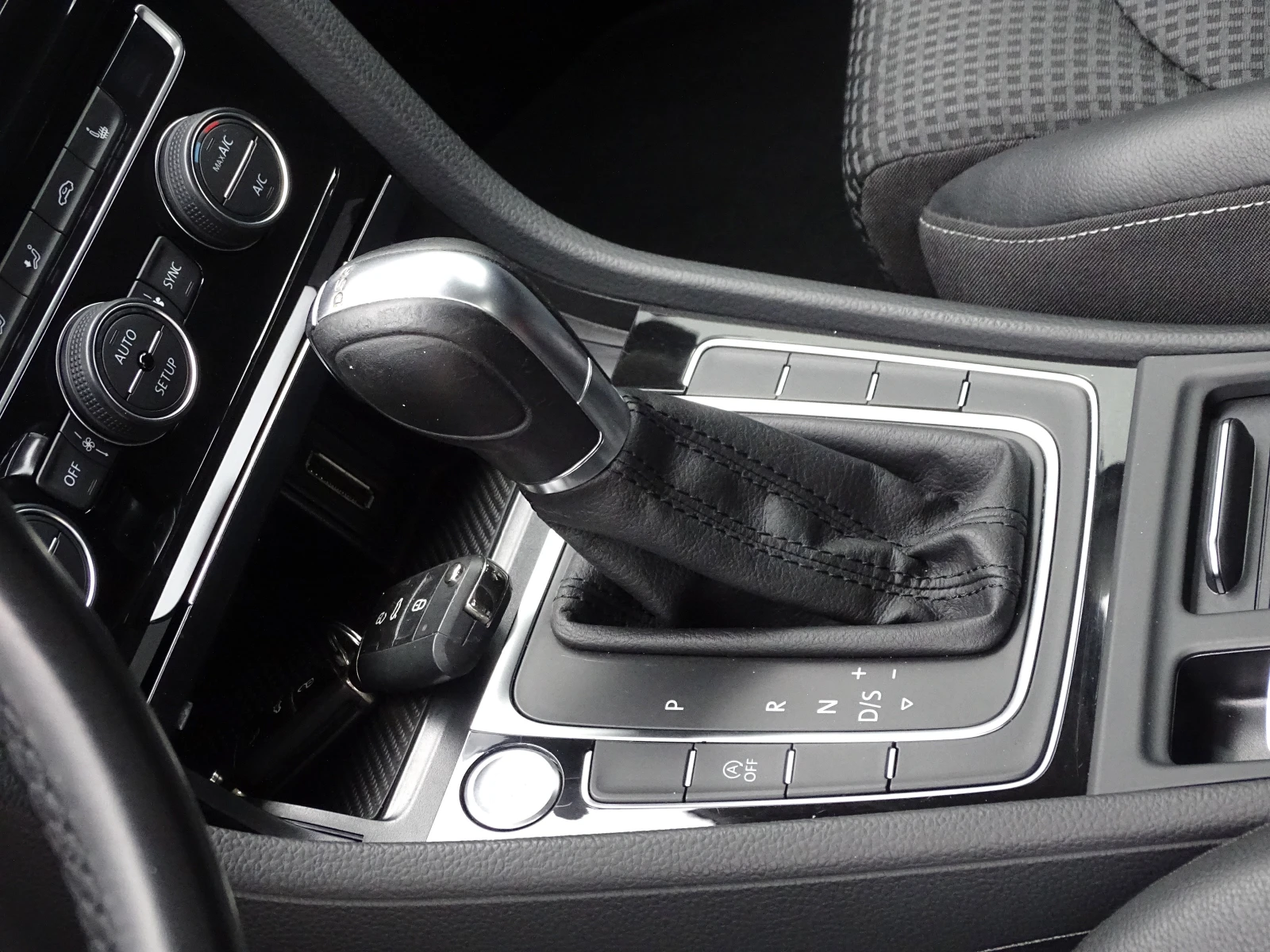 VW Golf * _1.4TSI_DSG_* 140 ����_*  | Mobile.bg � ����������� 15