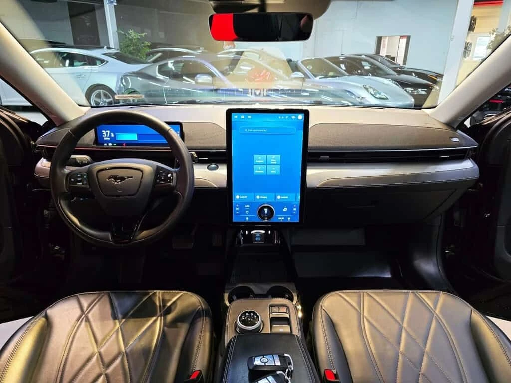 Ford Mustang Mach-E AWD * ��������� ���� �� �� * ���� ���������� *  | Mobile.bg � ����������� 11