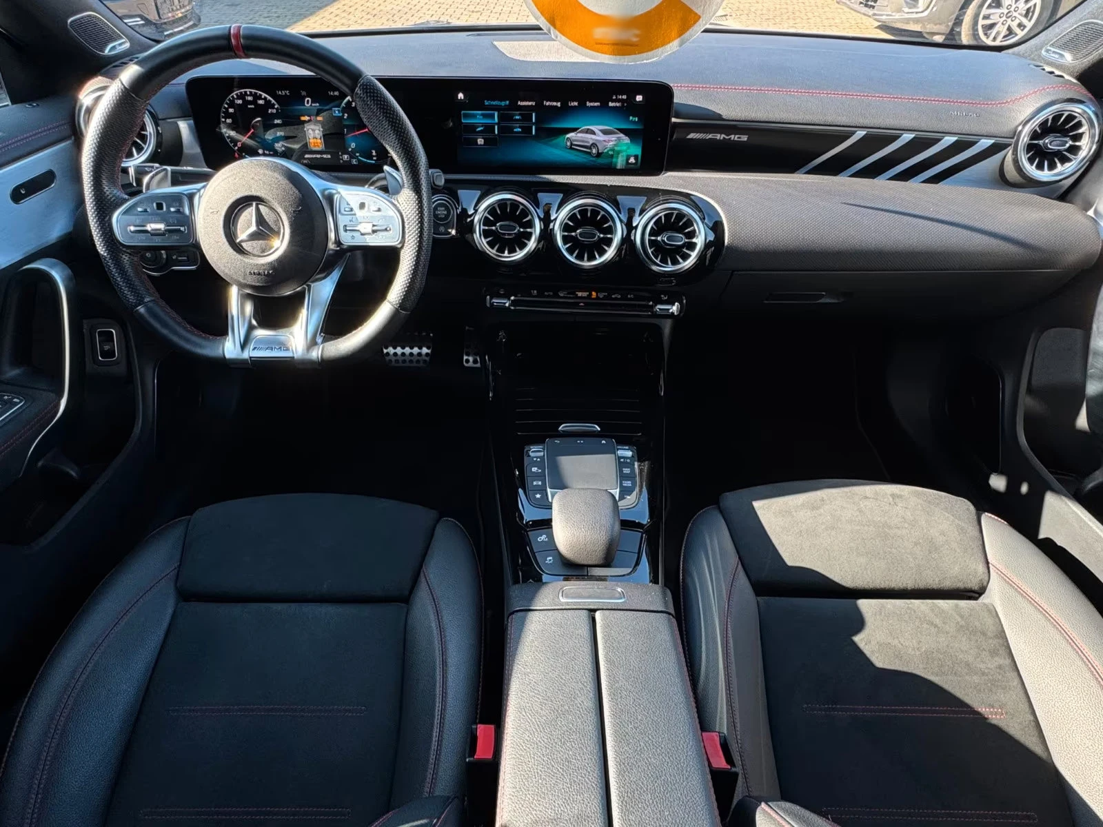 Mercedes-Benz CLA 45 AMG 4MATIC/387HP/BURM/CAM/CPLAY/NAVI/LED/951g, снимка 9 - Автомобили и джипове - 53901695