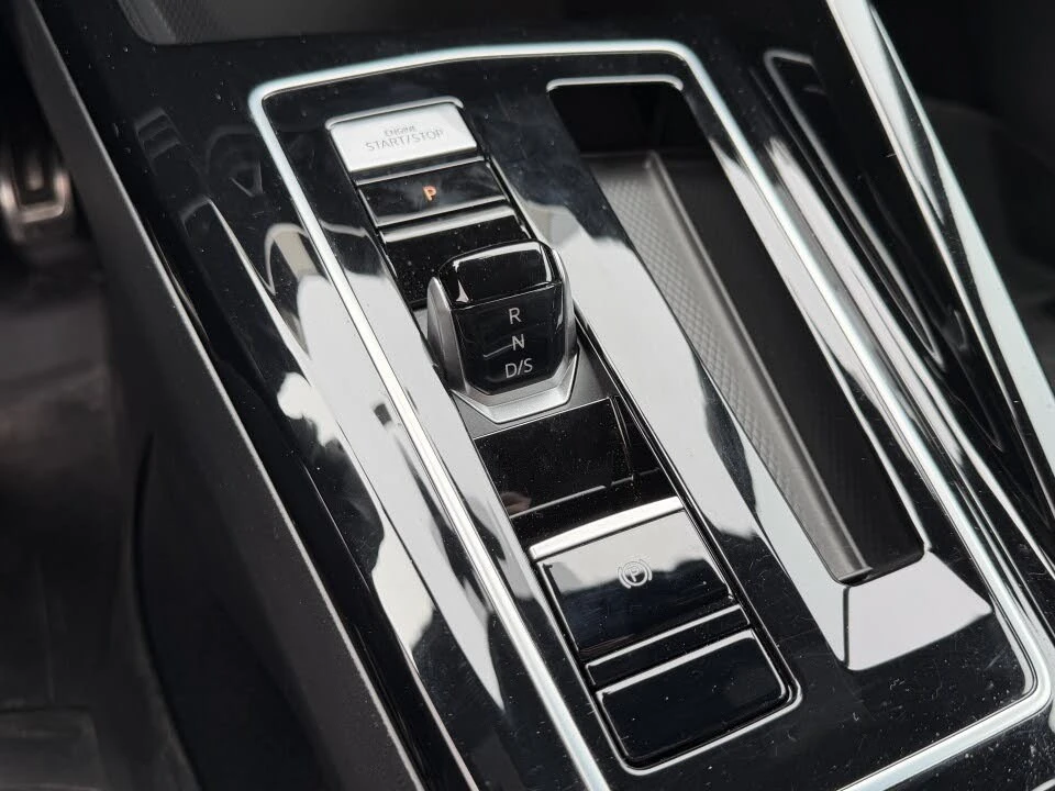 VW Golf АвтоКредит* (ЦЕНА ДО БГ), снимка 15 - Автомобили и джипове - 54229720