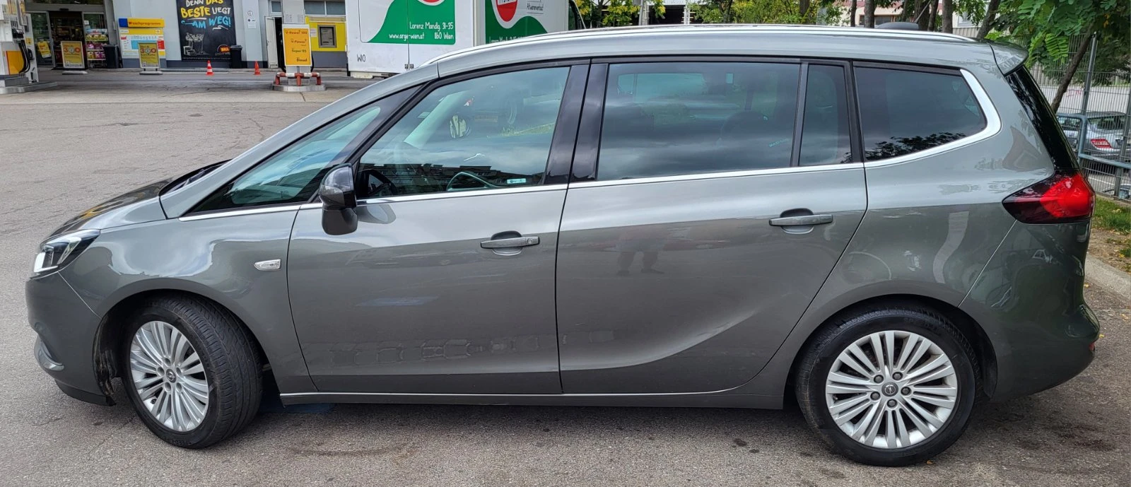 Opel Zafira, снимка 7 - Автомобили и джипове - 54729521