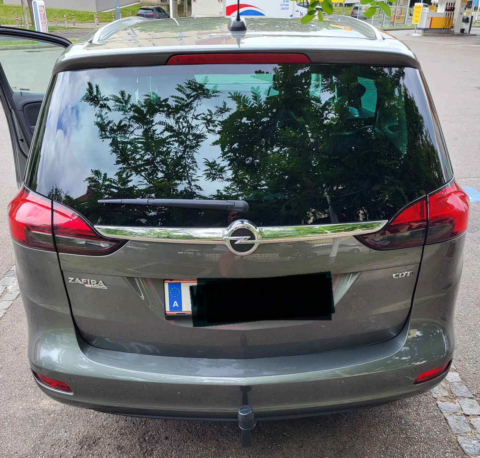 Opel Zafira, снимка 14 - Автомобили и джипове - 54729521