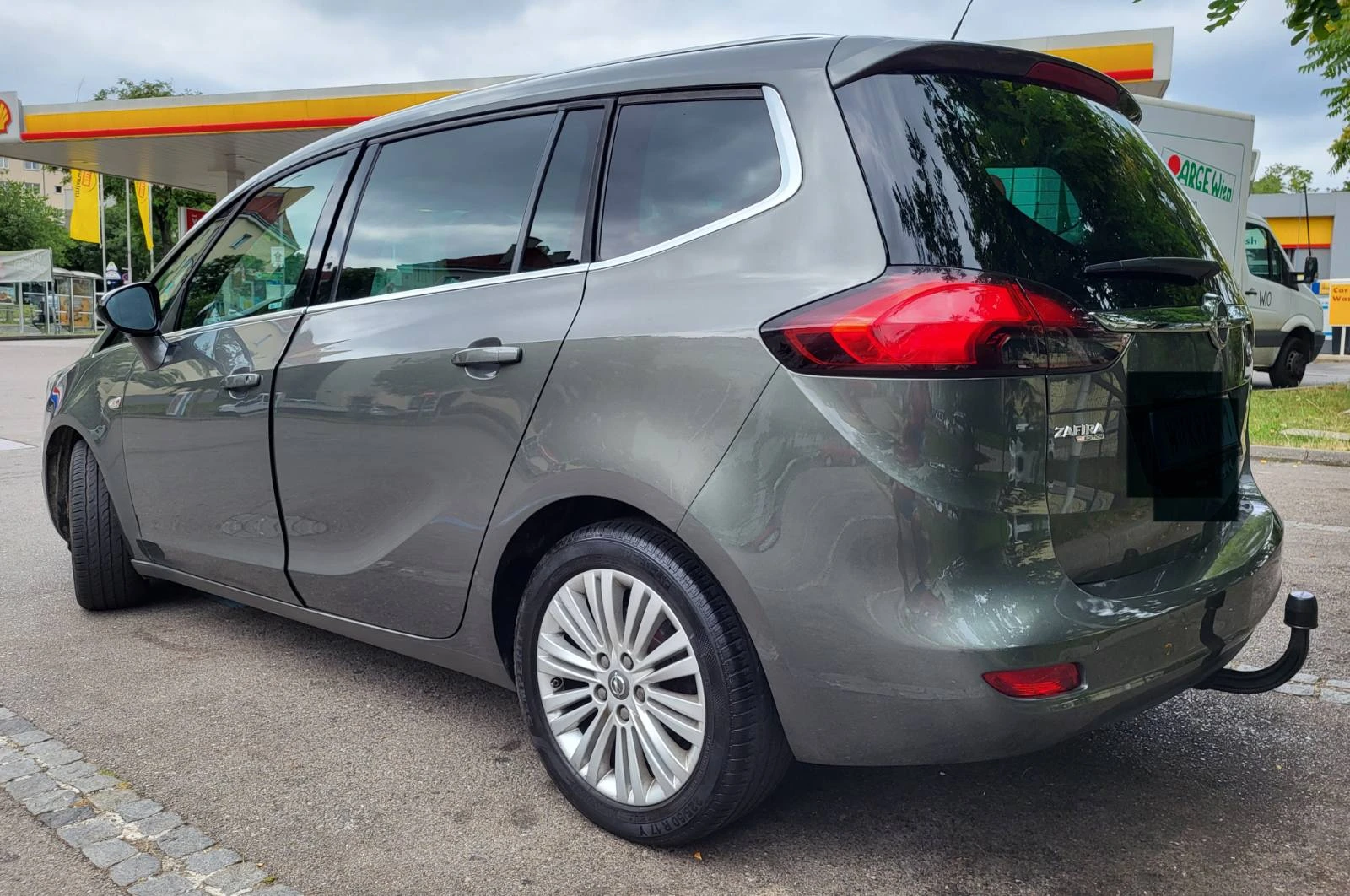 Opel Zafira, снимка 6 - Автомобили и джипове - 54729521