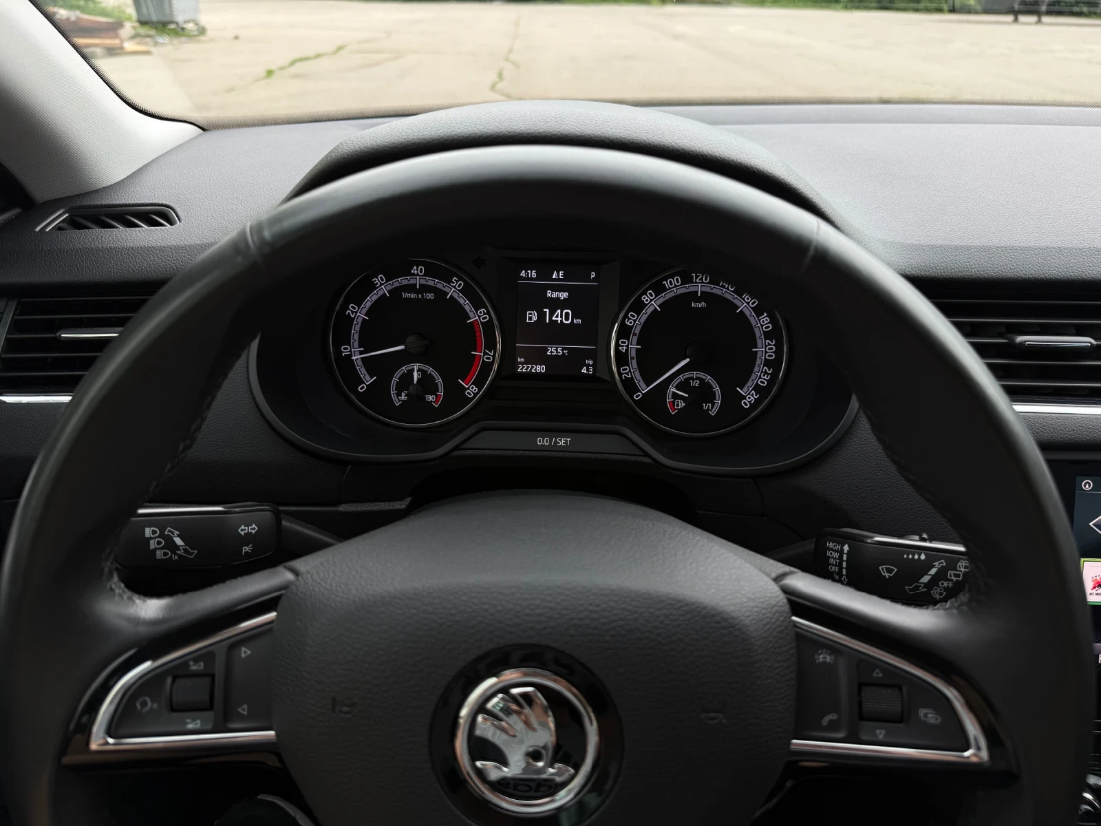 Skoda Octavia 1.8 TSi / 4x4 / DSG, снимка 12 - Автомобили и джипове - 54742665