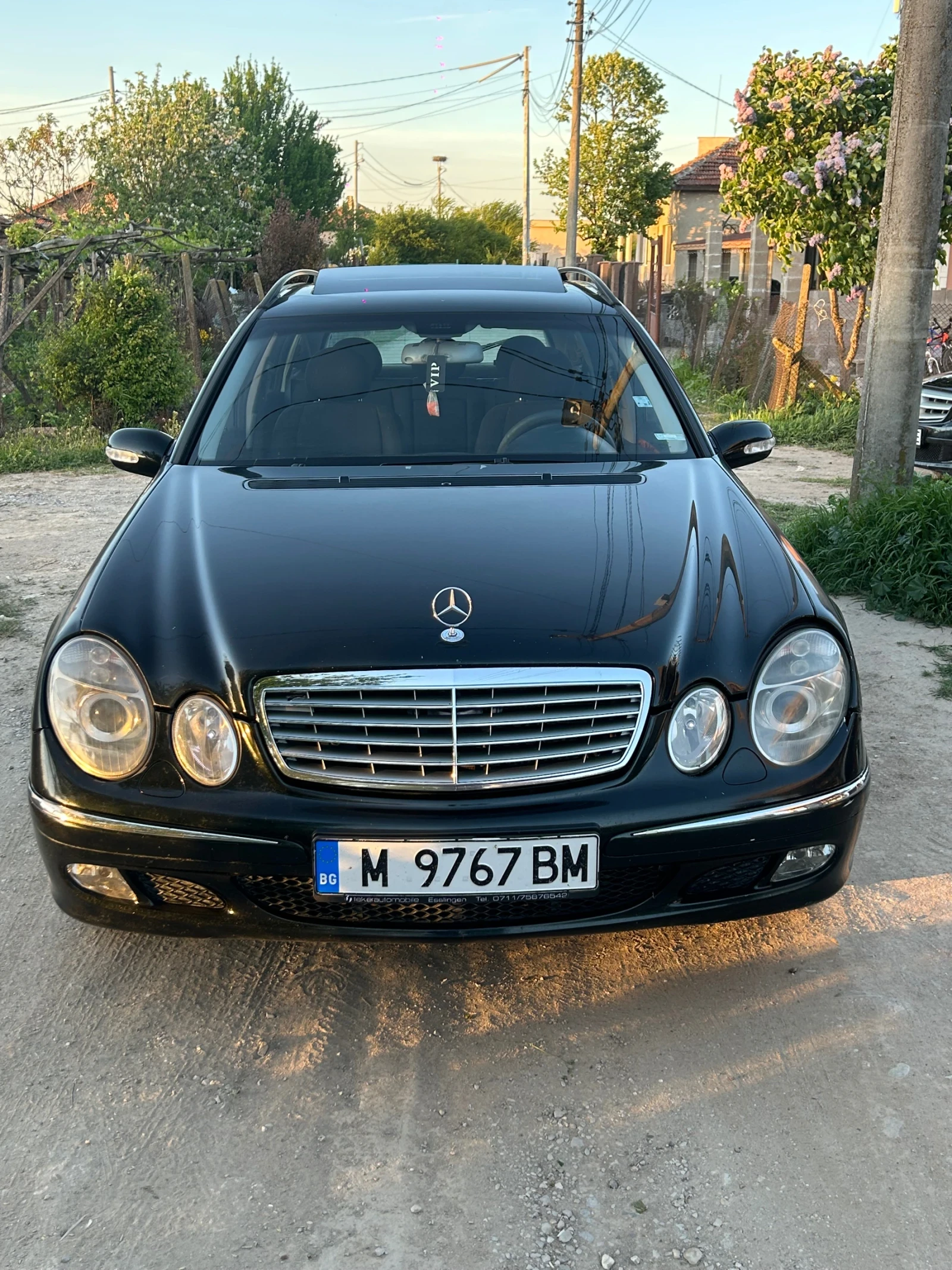 Mercedes-Benz E 270, снимка 5 - Автомобили и джипове - 54874196