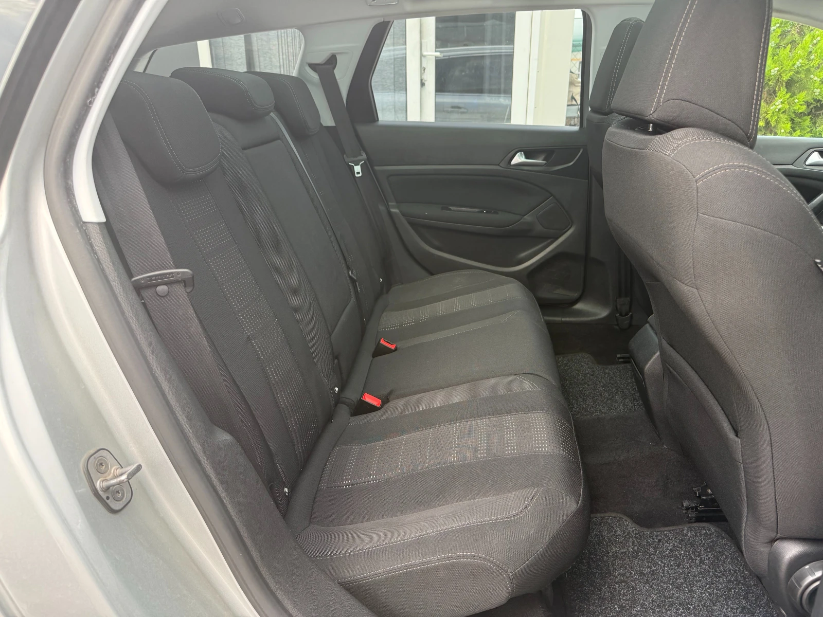 Peugeot 308 GT Line TOP , снимка 10 - Автомобили и джипове - 54947354