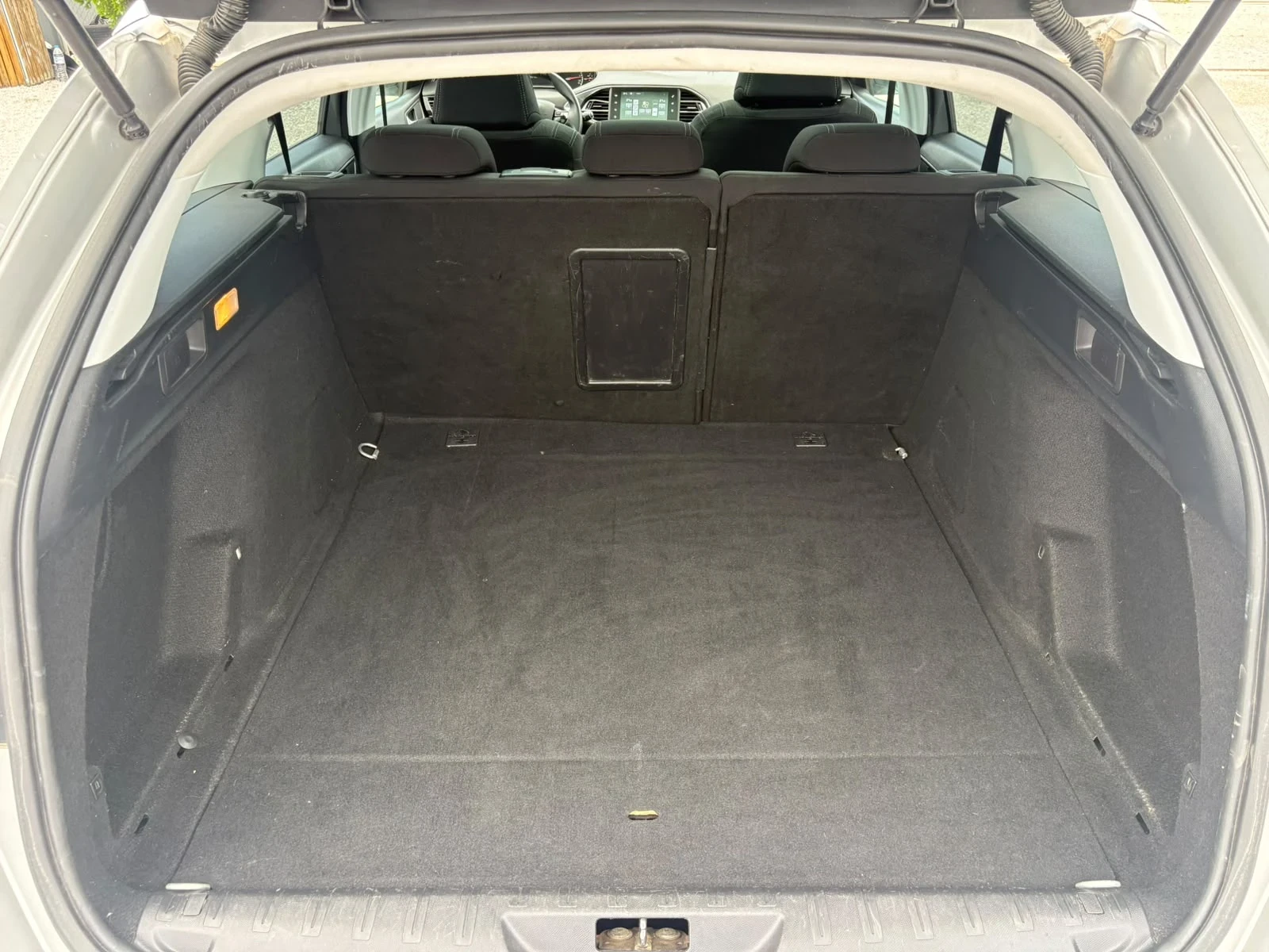 Peugeot 308 GT Line TOP , снимка 14 - Автомобили и джипове - 54947354