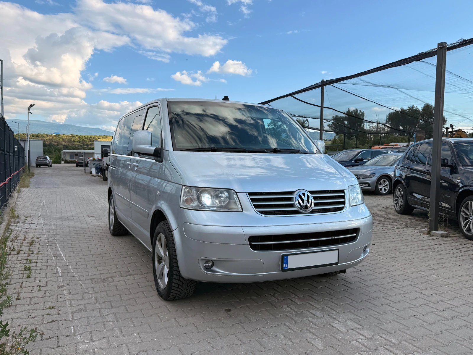 VW Multivan Камера, Подгрев, Печка!, снимка 3 - Автомобили и джипове - 55354671