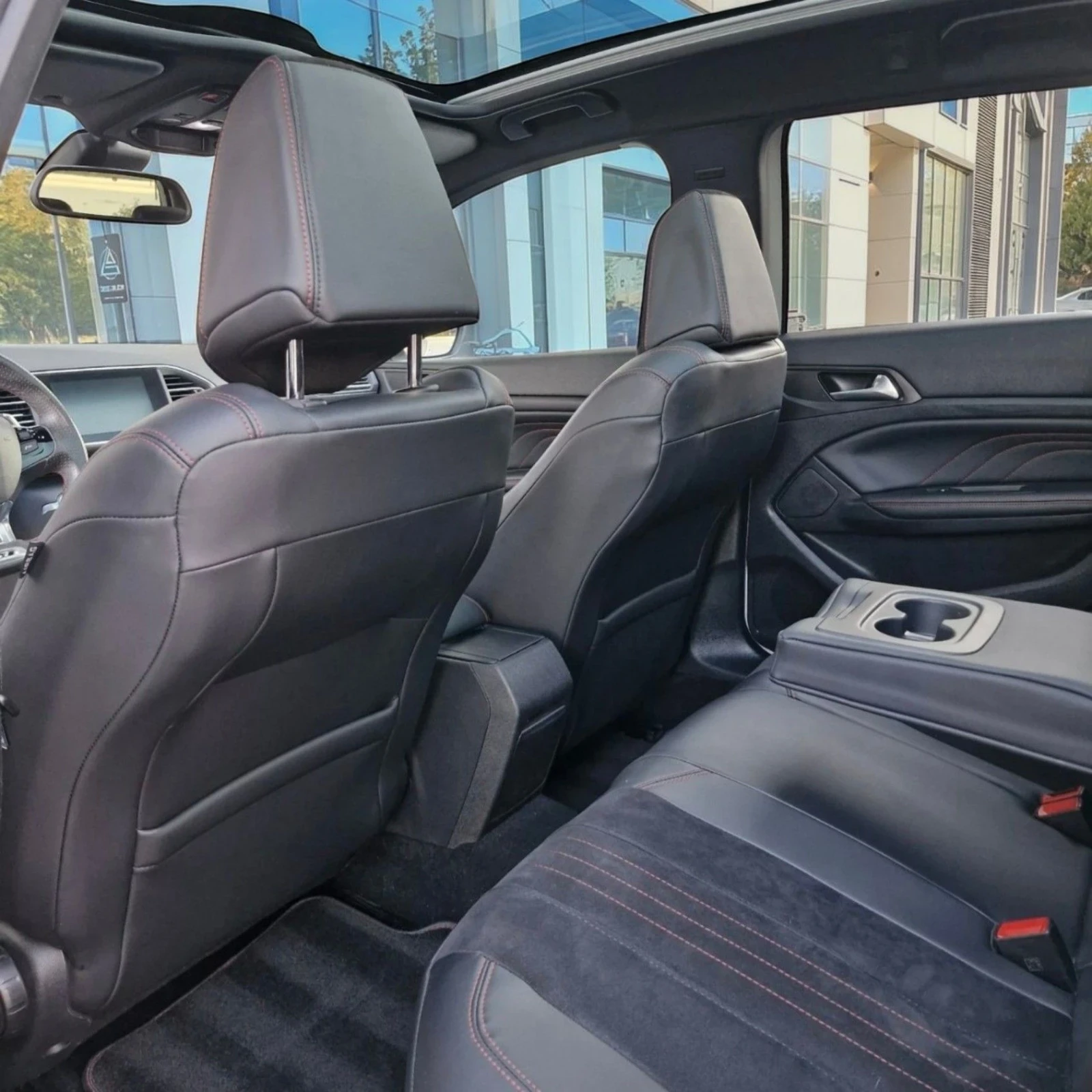 Peugeot 308 * GT LINE * АВТОМАТИК * 2.0HDI 180ps * DENON AUDIO, снимка 11 - Автомобили и джипове - 55631802