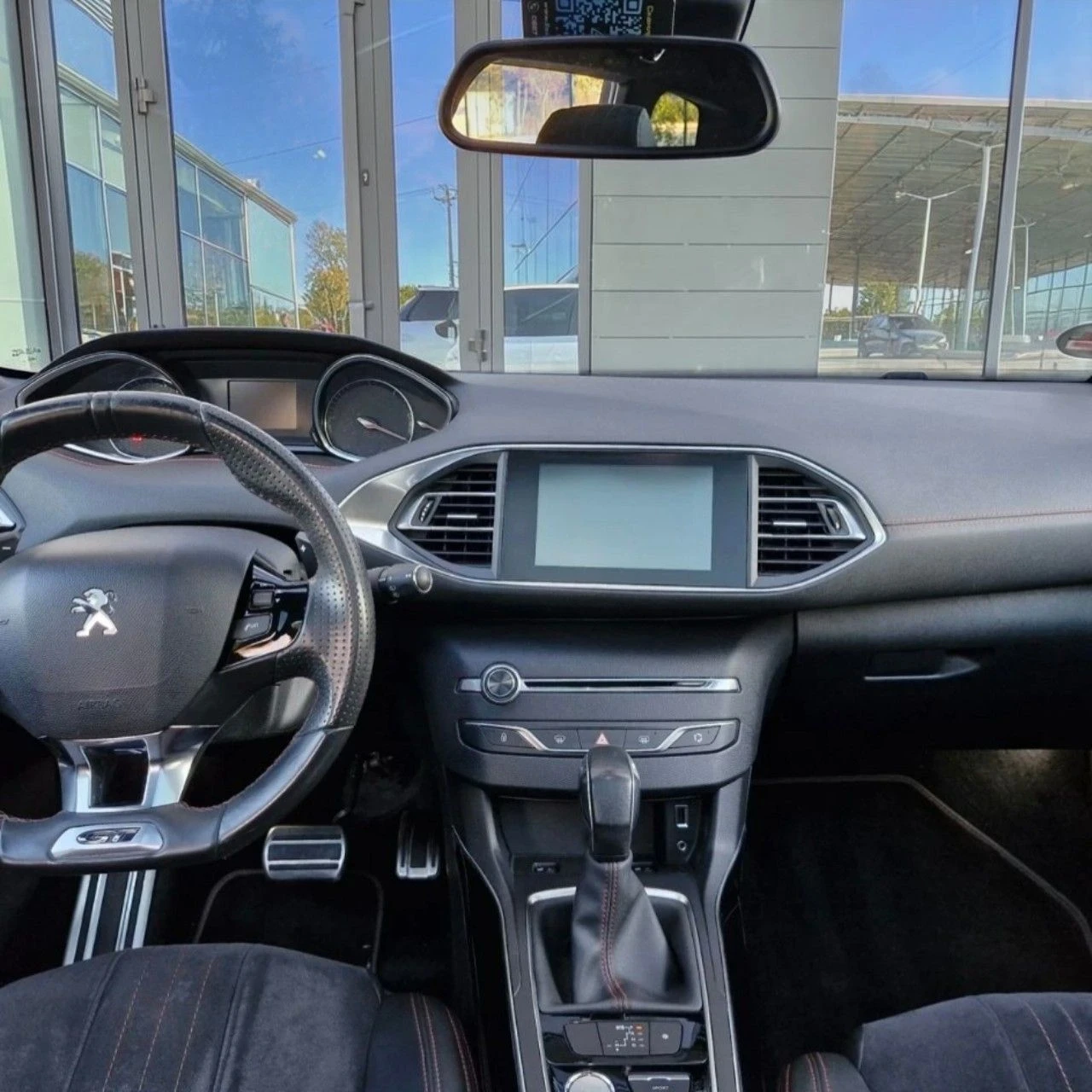 Peugeot 308 * GT LINE * АВТОМАТИК * 2.0HDI 180ps * DENON AUDIO, снимка 8 - Автомобили и джипове - 55631802