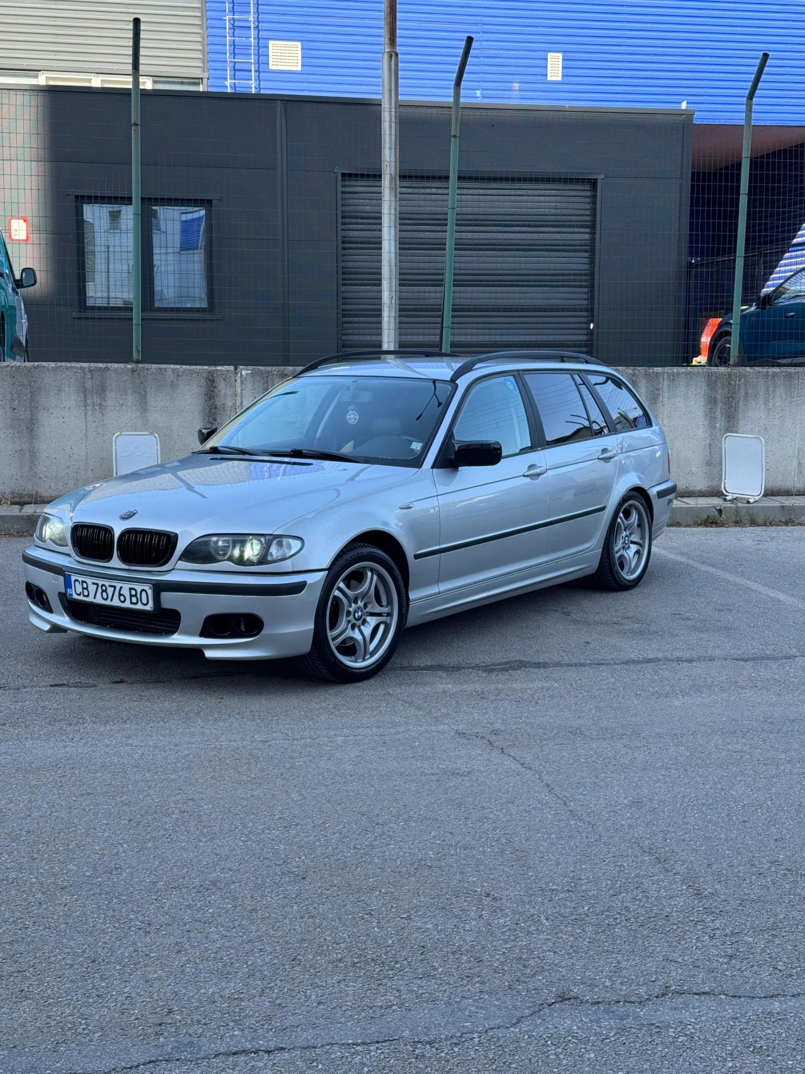BMW 320 2.0D 150K.C. ФЕЙС/М-ПАКЕТ/КСЕНОН/КЛИМАТРОНИК, снимка 2 - Автомобили и джипове - 55877743