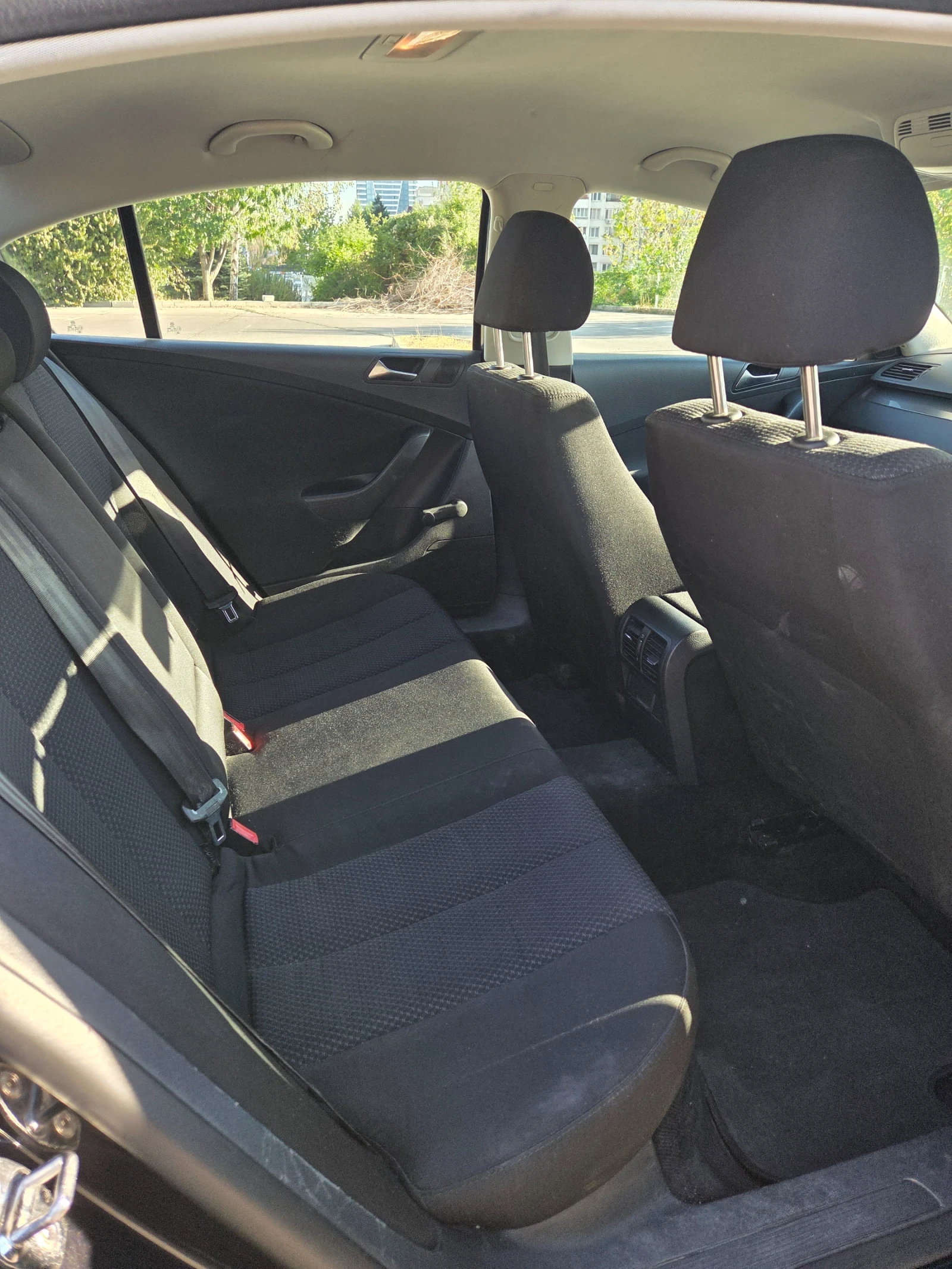 VW Passat R-Line, снимка 9 - Автомобили и джипове - 56575682