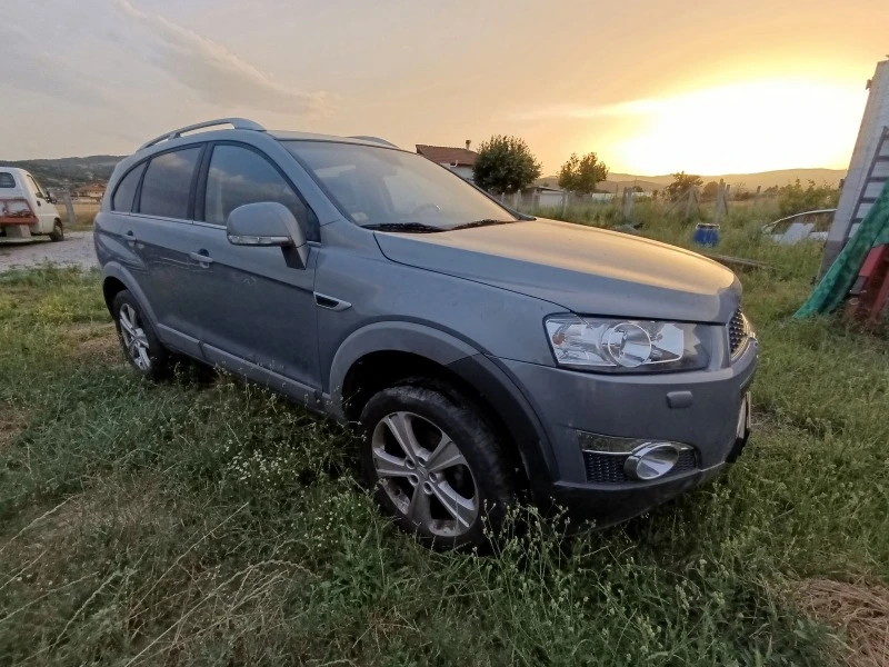 Chevrolet Captiva, снимка 2 - Автомобили и джипове - 46191165