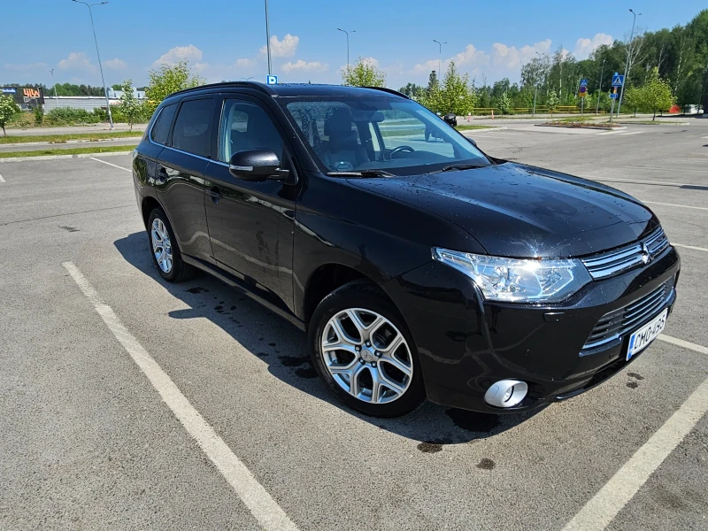 Mitsubishi Outlander Phev (plug-in hibrid) , снимка 6 - Автомобили и джипове - 52218372