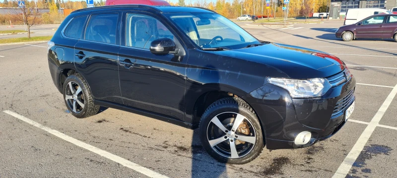 Mitsubishi Outlander Phev (plug-in hibrid) , снимка 3 - Автомобили и джипове - 52218372