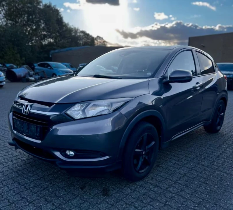 Honda Hr-v 1.5 i-VTEC Очакван внос! С гаранция! МНОГО ЗАПАЗЕН