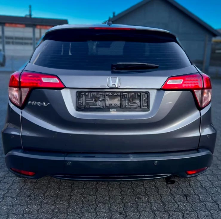 Honda Hr-v 1.5 i-VTEC Очакван внос! С гаранция! МНОГО ЗАПАЗЕН, снимка 5 - Автомобили и джипове - 53335820