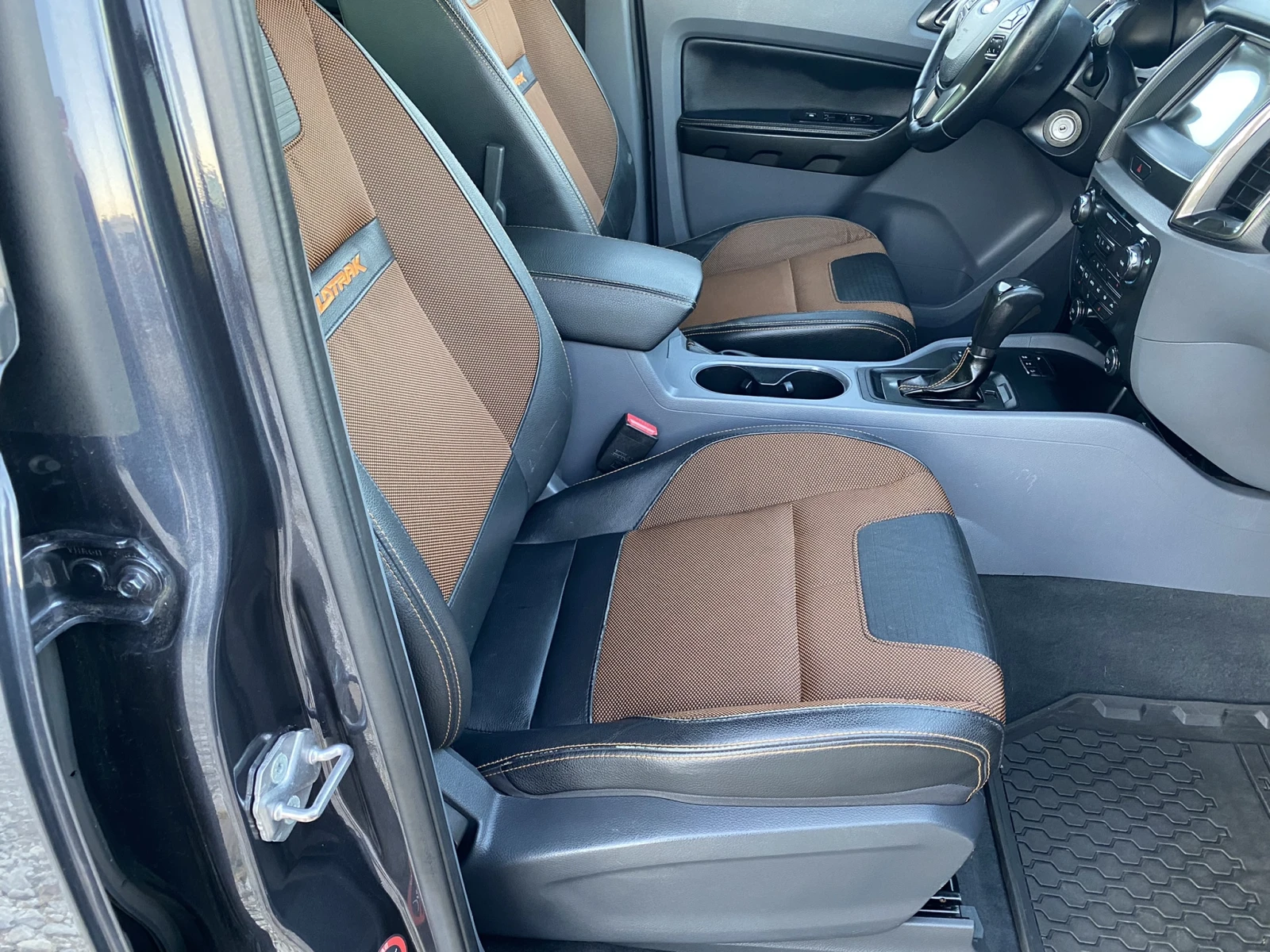Ford Ranger -3, 2TDCI-WILDTRAK-2019г./КАТО-НОВ - изображение 8