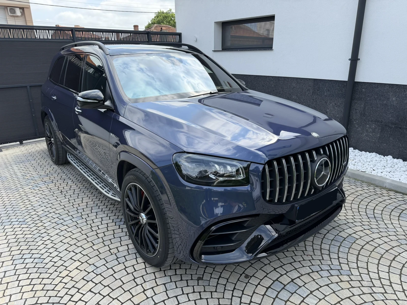 Mercedes-Benz GLS 63 AMG  с гаранция