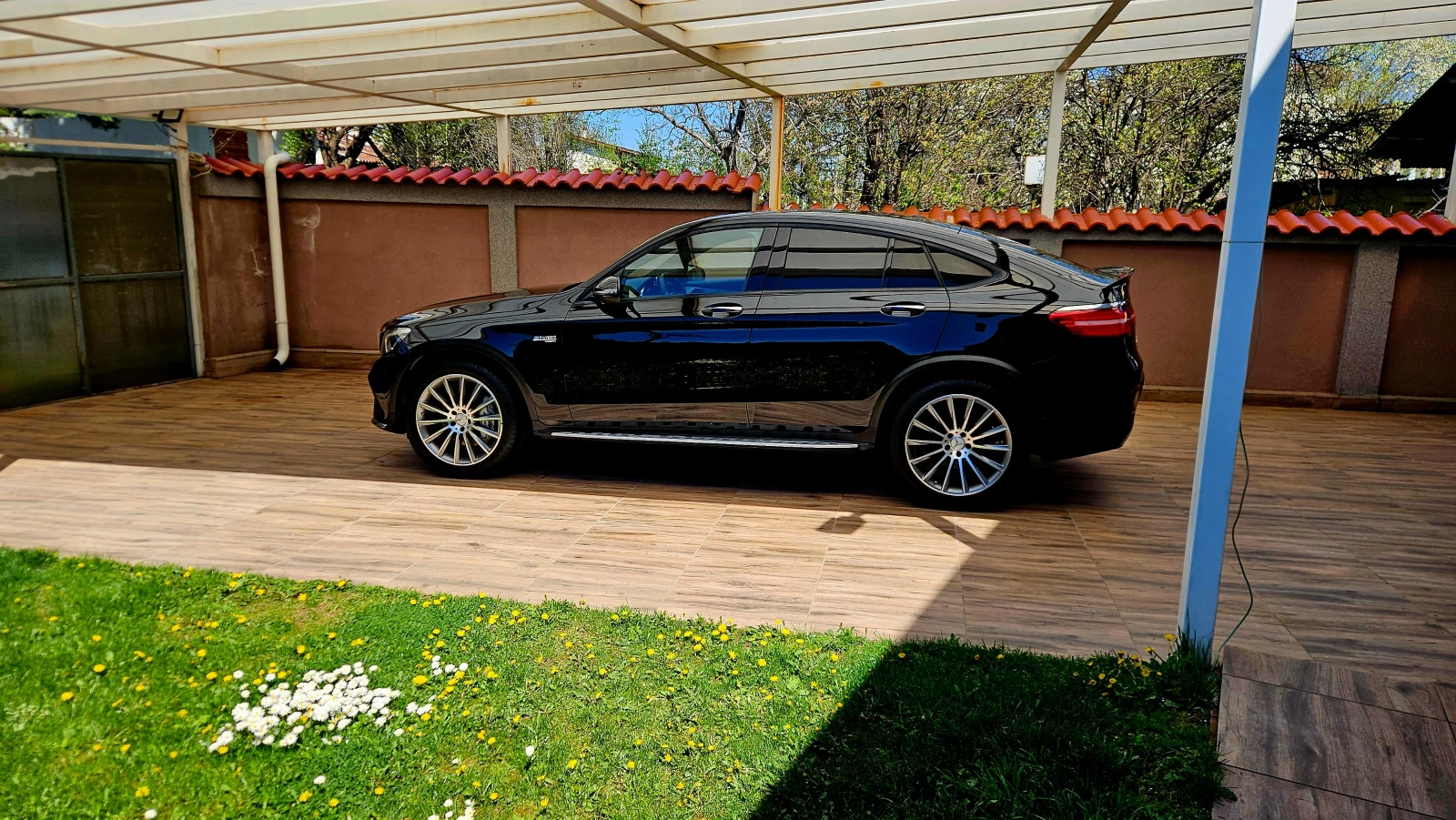 Mercedes-Benz GLC 43 AMG, снимка 2 - Автомобили и джипове - 54264251