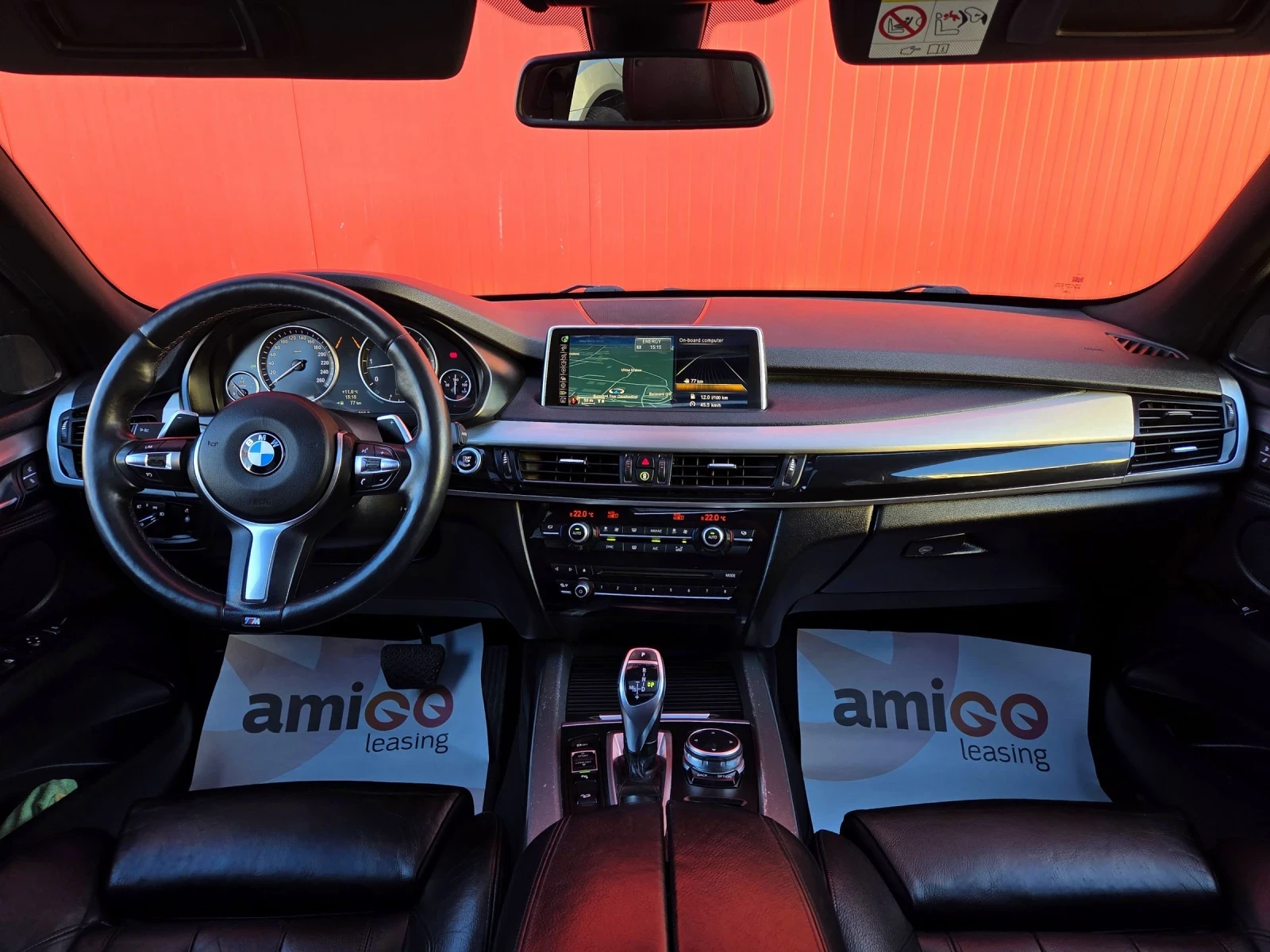 BMW X5 M-Пакет/Панорама/Амбиентно осветление, снимка 13 - Автомобили и джипове - 54378495