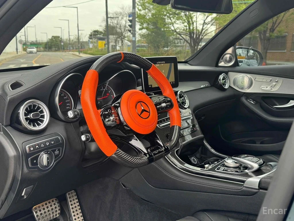 Mercedes-Benz GLC 63 AMG 4MATIC+ COUPE* 3D* BURMESTER* ХЕДЪП* 360КАМЕРА* , снимка 8 - Автомобили и джипове - 54504069