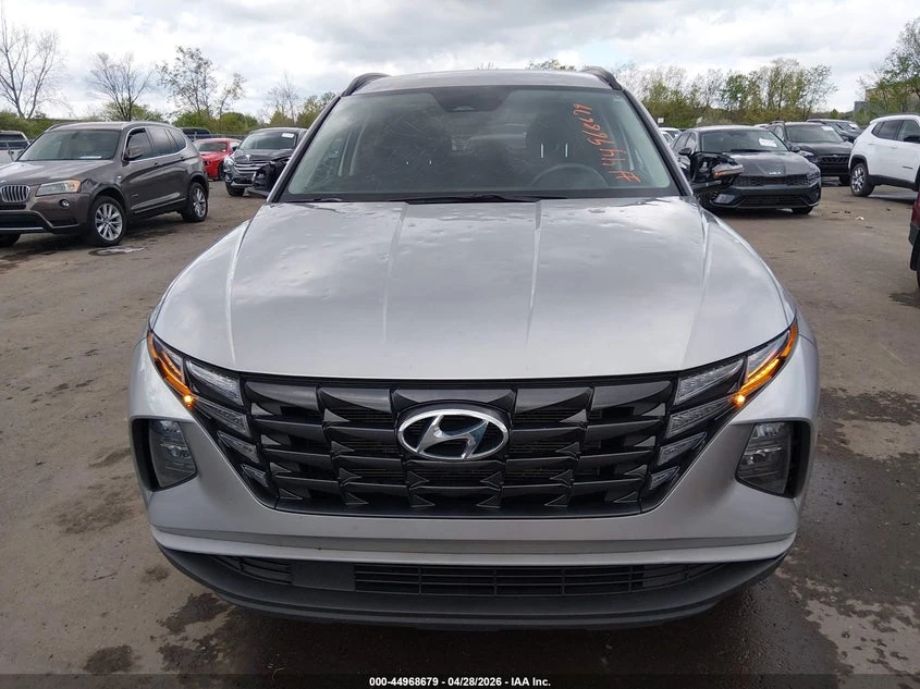 Hyundai Tucson 2.5l Sel, снимка 12 - Автомобили и джипове - 54571804