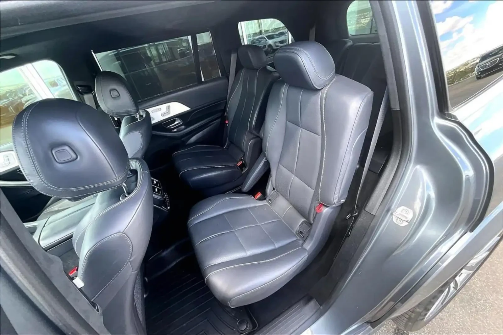 Mercedes-Benz GLS 450 * Фиксирана цена до БГ * Без инциденти * CARFAX * , снимка 14 - Автомобили и джипове - 55571581