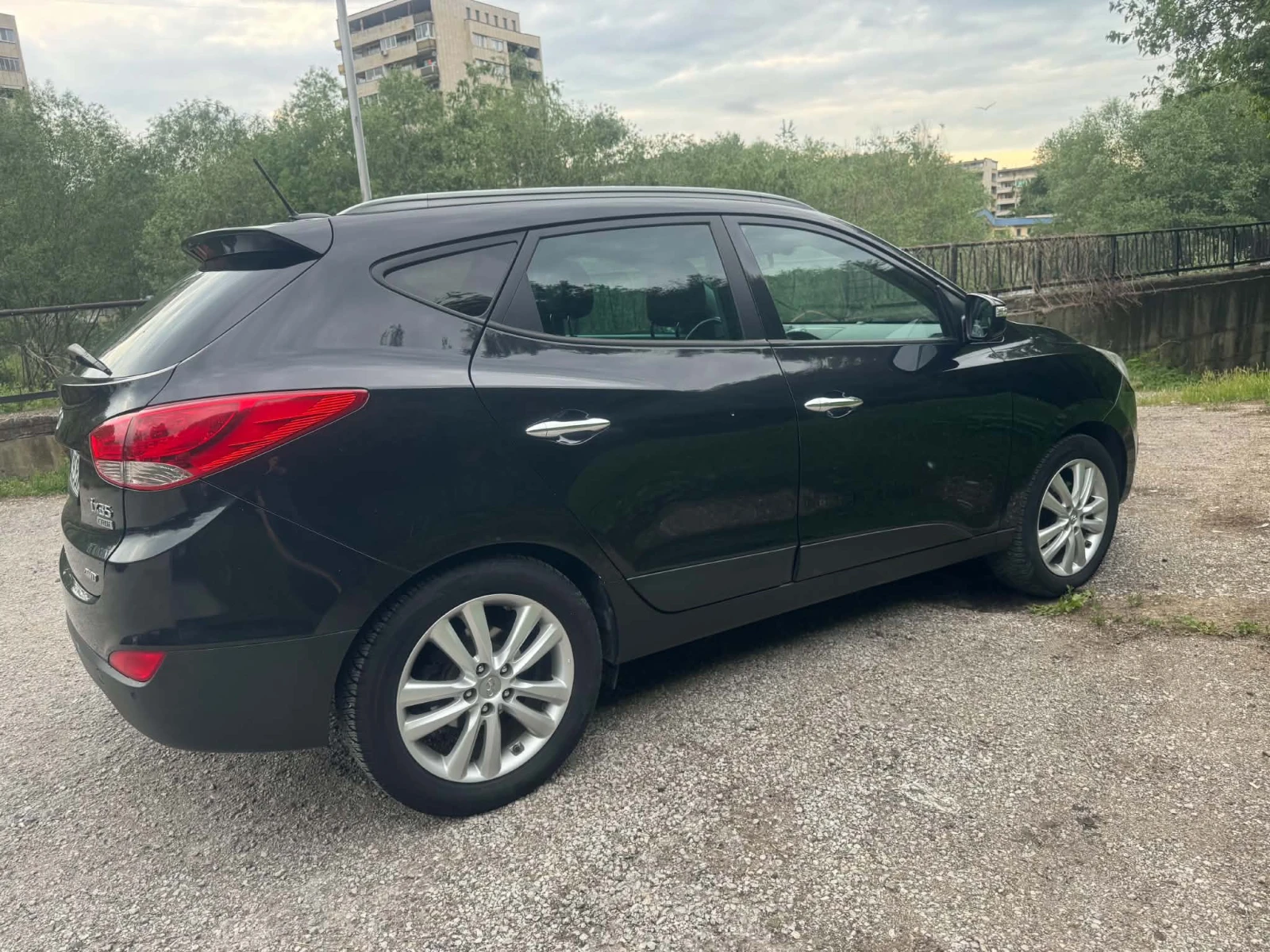 Hyundai IX35, снимка 3 - Автомобили и джипове - 55772467