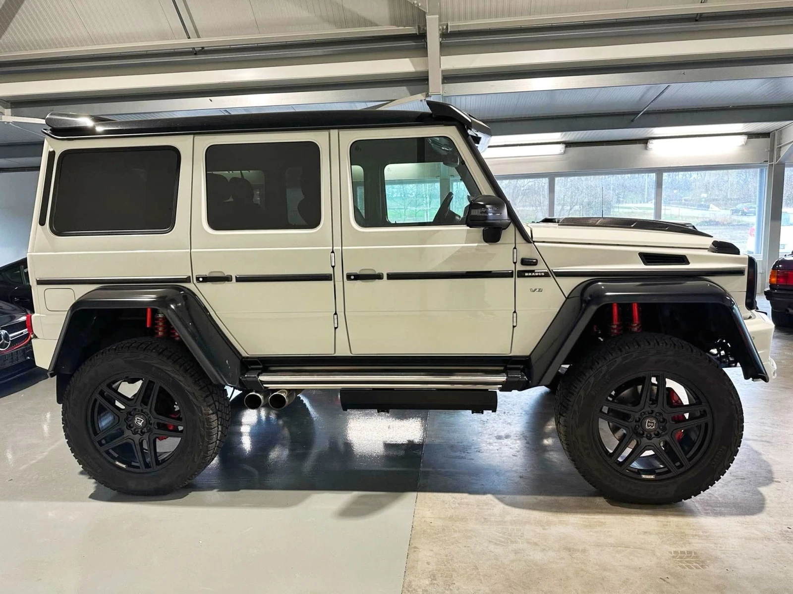 Mercedes-Benz G 500 Очакван Внос  G 500 4?4? / BRABUS / PORTAL AXLES /, снимка 2 - Автомобили и джипове - 56009676