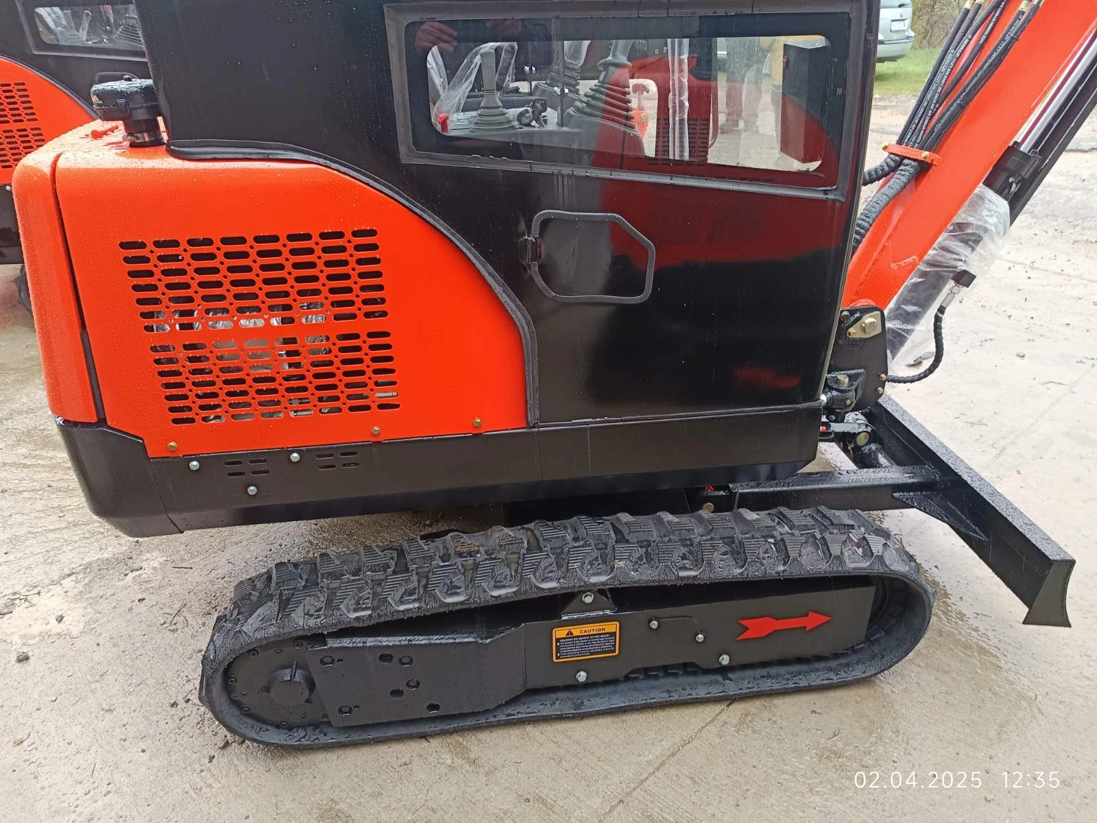 Багер Kobelco 2, 5тона, kubota мотор - изображение 9