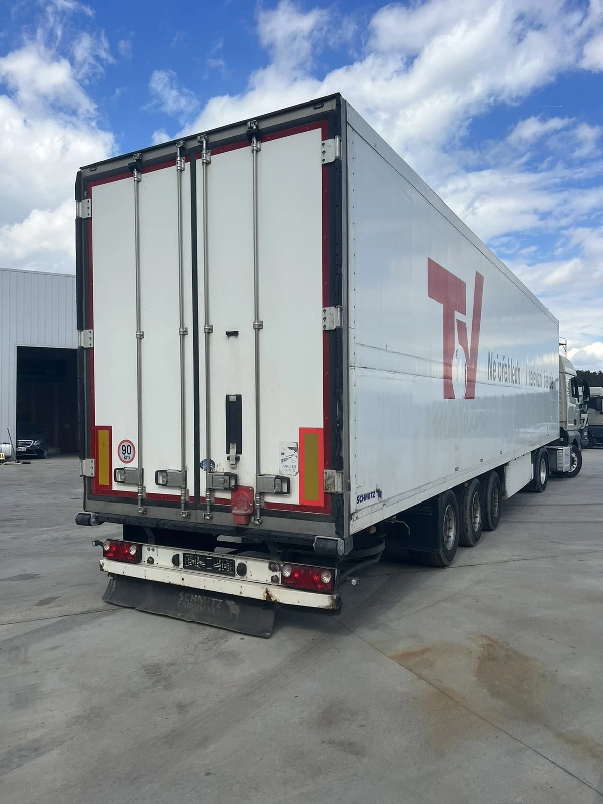  Schmitz | Mobile.bg   3