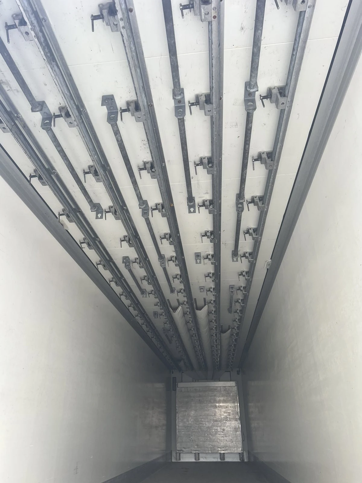  Schmitz | Mobile.bg   4