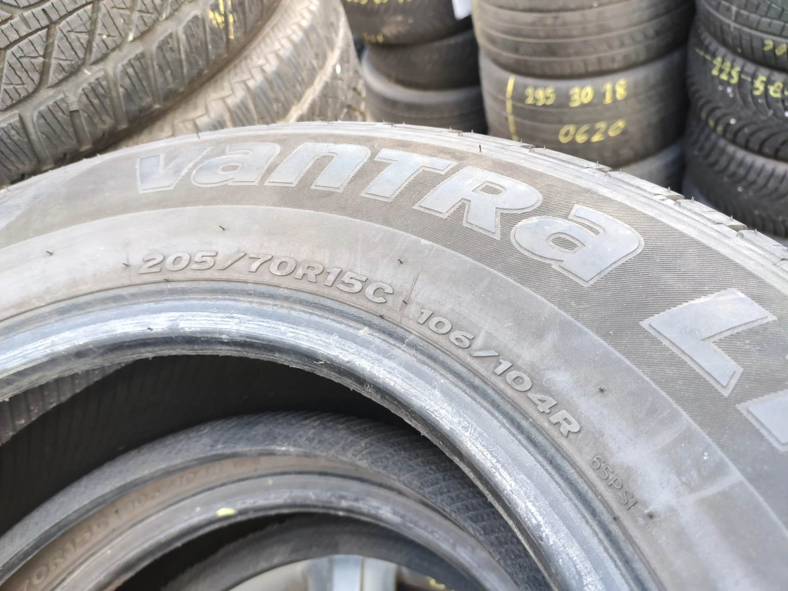Гуми Летни 205/70R15, снимка 6 - Гуми и джанти - 54731453