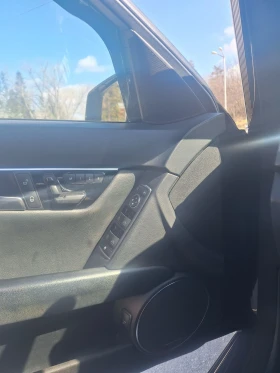 Mercedes-Benz C 350 AMG, 306hp, Harman Kardon, КАСКО, ПАНОРАМА, снимка 13