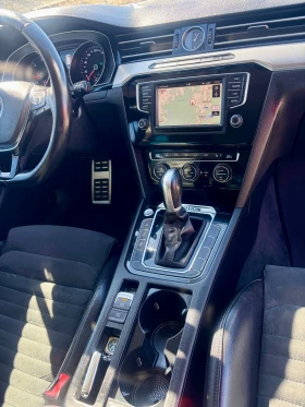 VW Passat VW Passat 2.0TDI (190hp) HIGHLINE, DISTRONIC, снимка 12