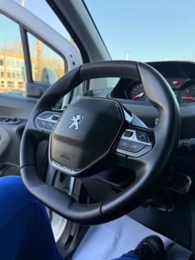 Peugeot Rifter 130hp* АВТОМАТИК* MY21* ALLURE CROSS* 124.000km* F, снимка 12