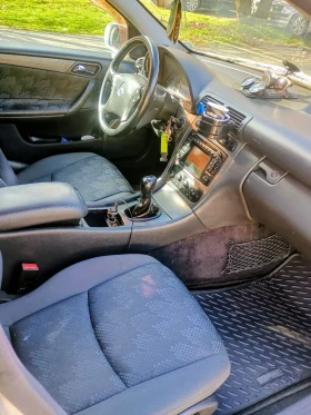 Mercedes-Benz C 180 ГАЗ/Бензин , снимка 9 - Автомобили и джипове - 53488809
