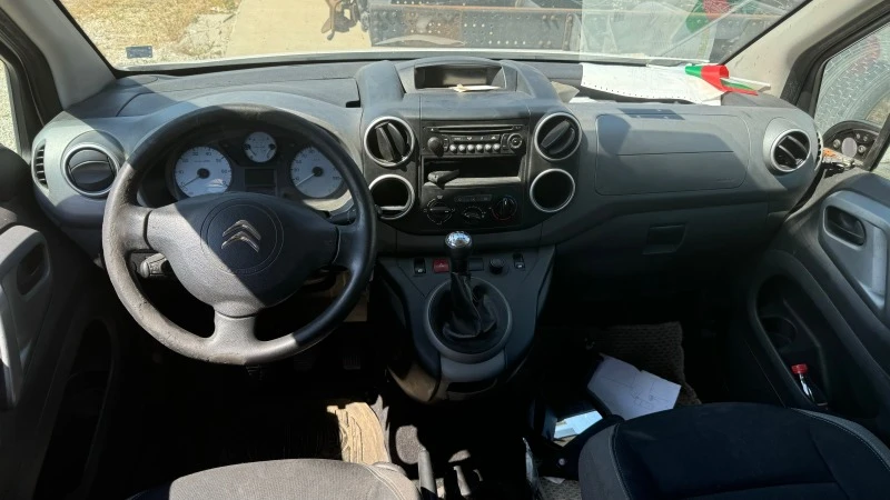 Citroen Berlingo 1.6HDI/92kc, снимка 9 - Автомобили и джипове - 46559818