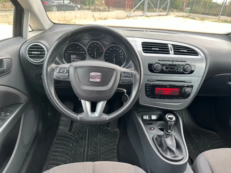 Seat Leon 1.6FACELIFT//EURO4//102KS, снимка 11 - Автомобили и джипове - 47082366