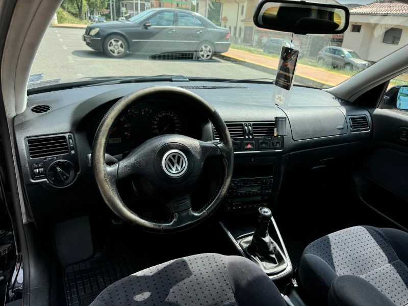 VW Bora 1.6SR, снимка 6 - Автомобили и джипове - 47951084