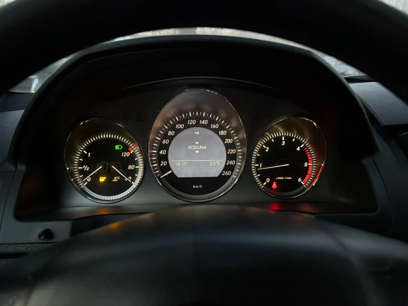 Mercedes-Benz C 220 2.2CDI* 170кс* Avantgarde, снимка 14 - Автомобили и джипове - 48741895